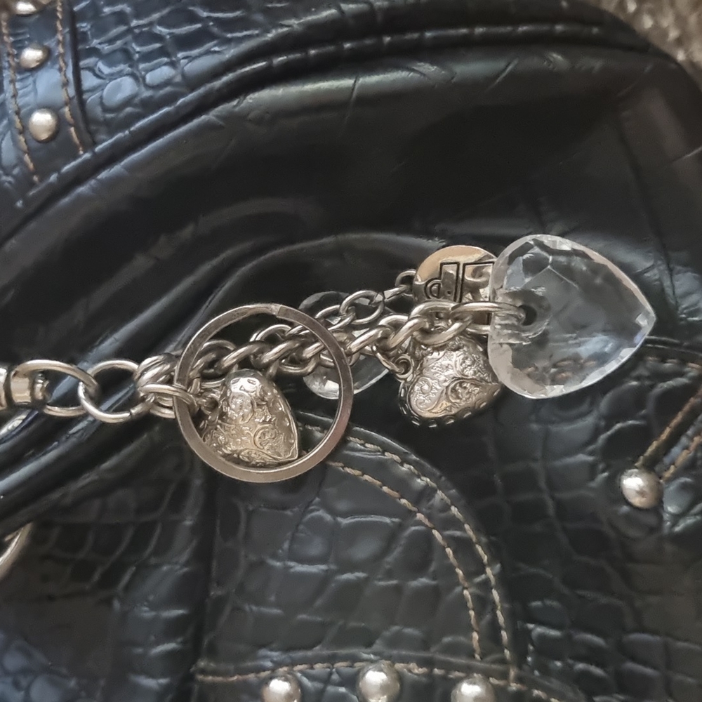 Kathy Van Zeeland, faux croc, classic heart and crown black handbag - Picture 2 of 4